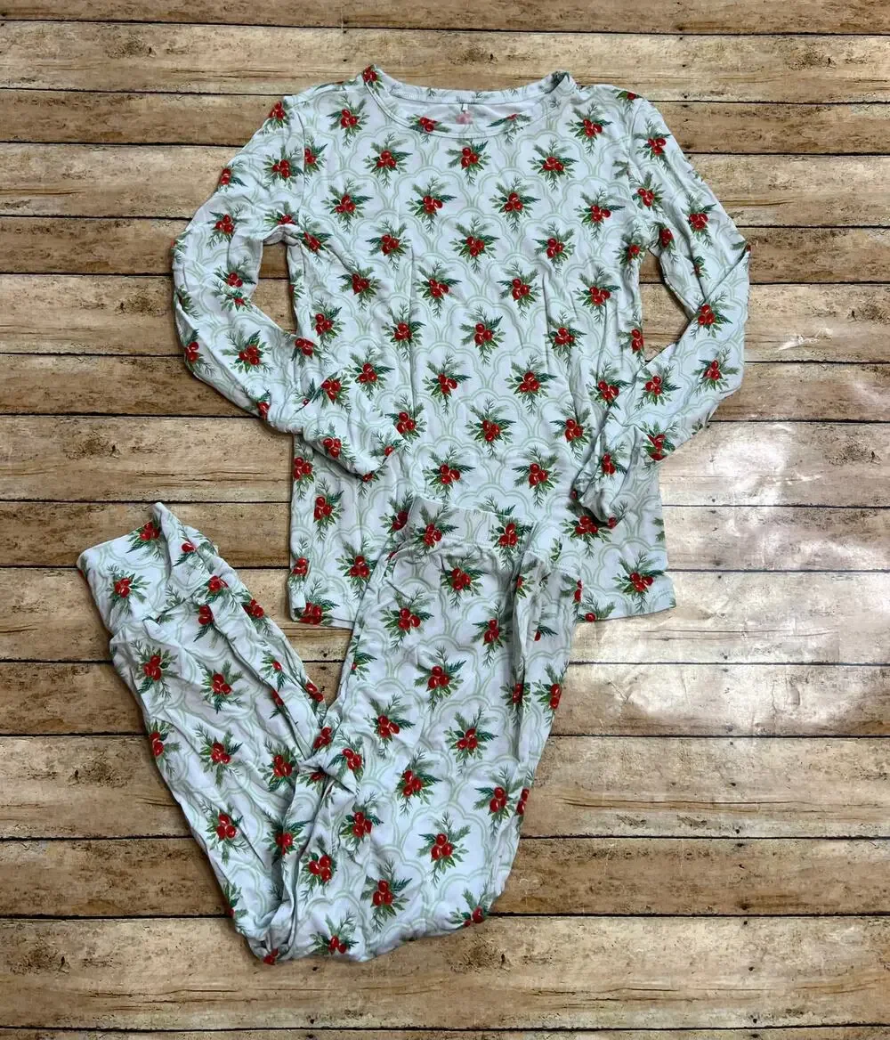 Posh Peanut Gladys Christmas Bamboo Pajama Set 5/6